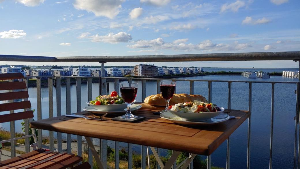 Blick vom Balkon Lungomare-Oro